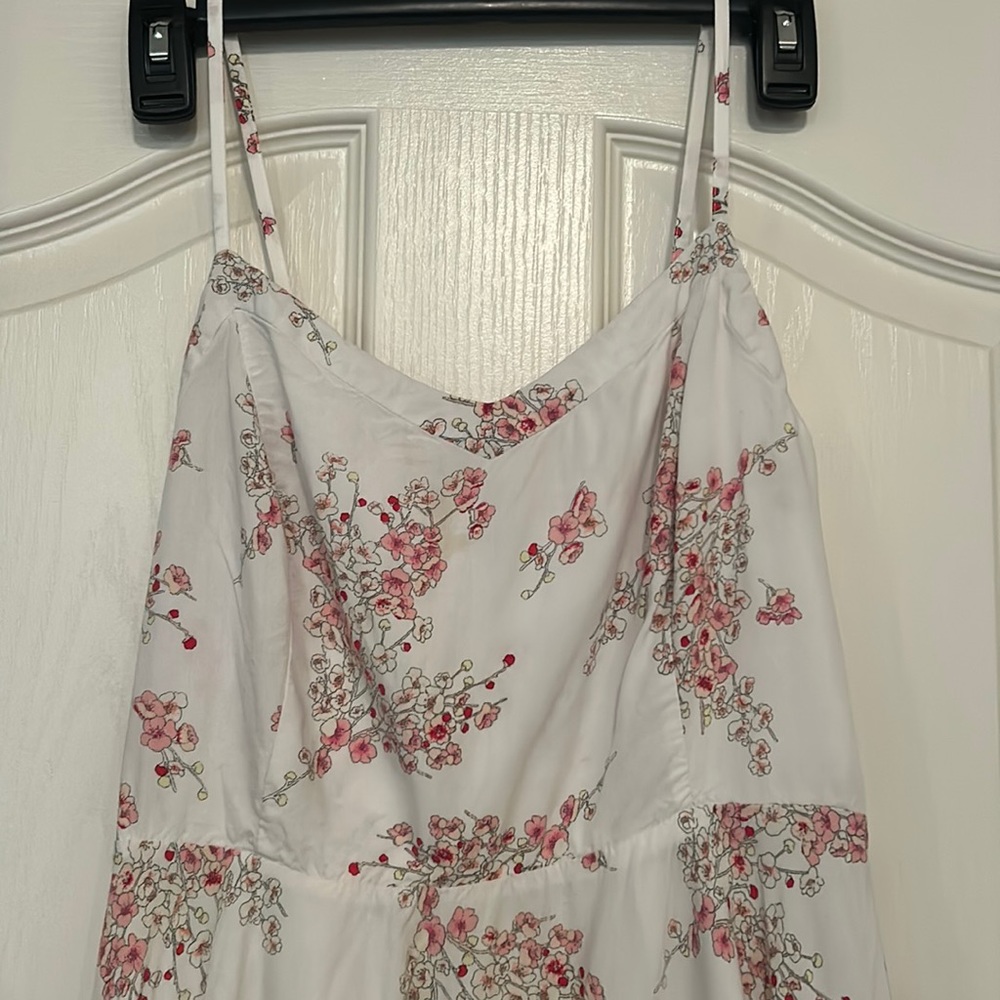 Old Navy sundress - Picture 2 of 6